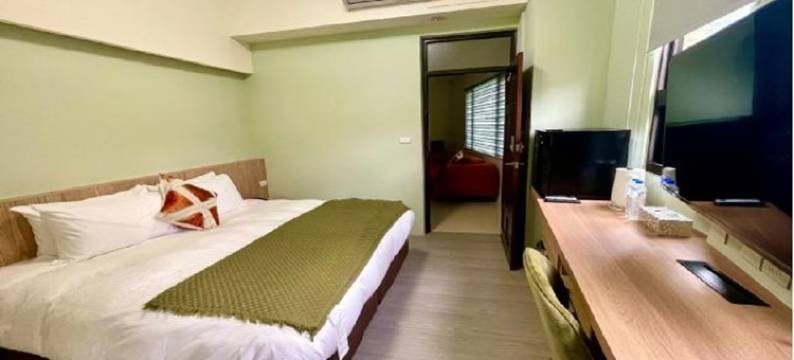 遇见转角行旅图片