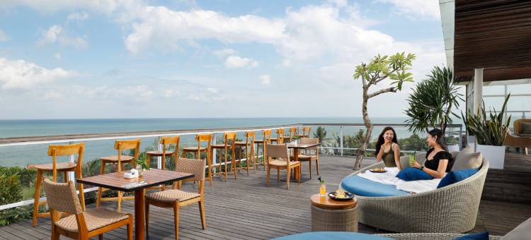 阿斯顿坎古海滩度假村(Aston Canggu Beach Resort)图片