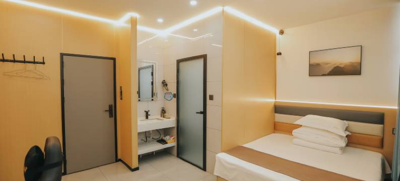 蓝旭电竞宾馆图片