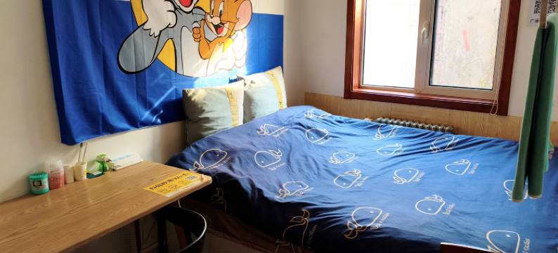 优格青年民宿(人民广场店)图片