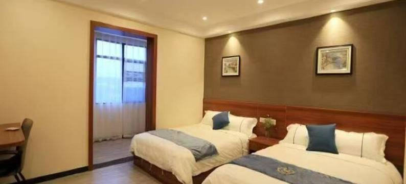 南昌添美快捷宾馆(昌北机场店)图片