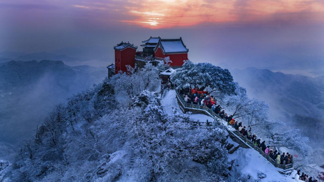 HaveANiceDay丨欢漫影音City·View轻居酒店(十堰五堰步行街店)图片