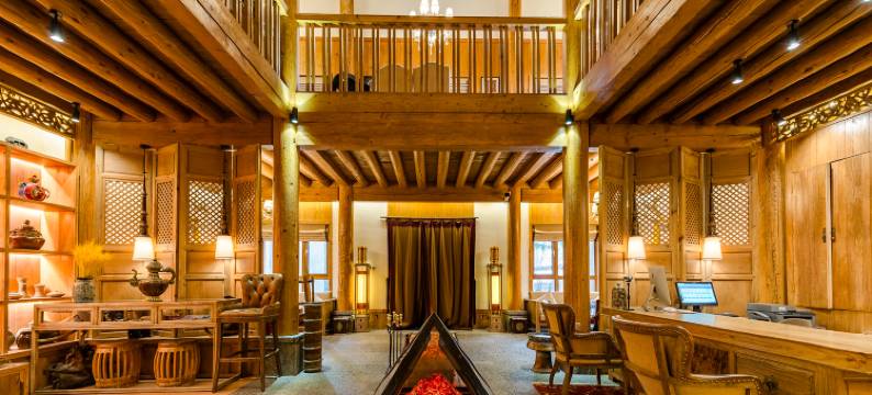 花筑奢·噶丹庄园酒店(独克宗古城店)图片