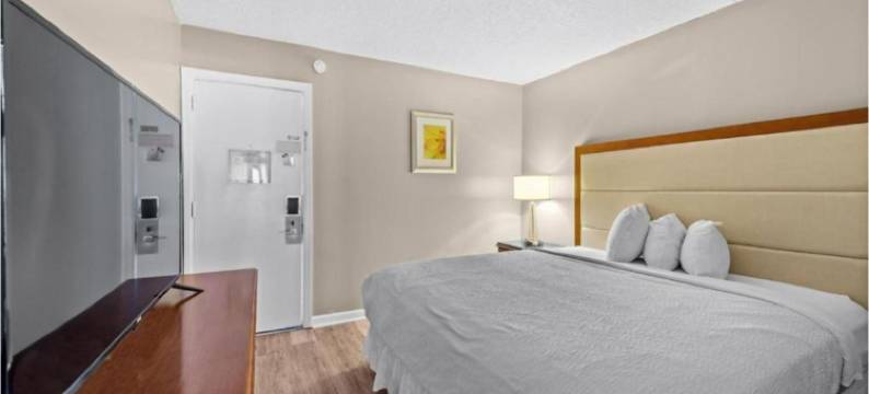 Capital O 日落浪潮酒店默特尔比奇海滨(Capital O Sunset Waves Hotel Myrtle Beach Oceanfront)图片