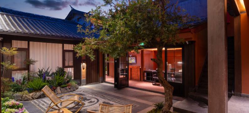 三宅壹笙·STREAM 日照金山收藏雪山观景民宿图片