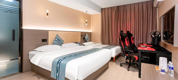 竞悦电竞民宿(忻州店)图片