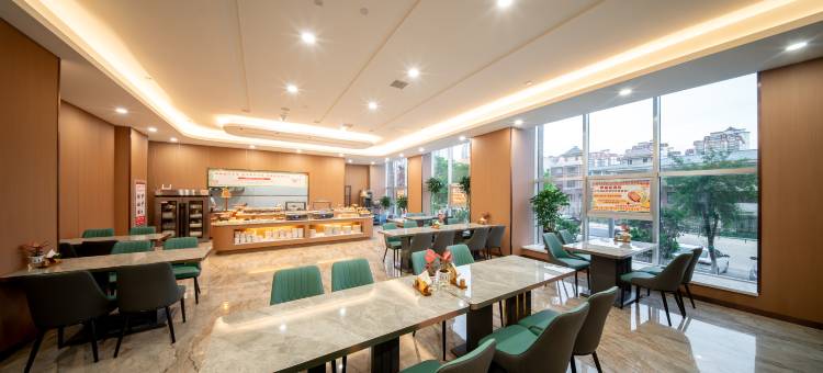 伊福苑酒店(定西高铁北站万达广场店)图片