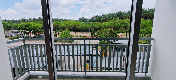 Camellia Residence ForestView near Eco Palladium Seri Austin Johor Bahru by  Harmony Homestay图片