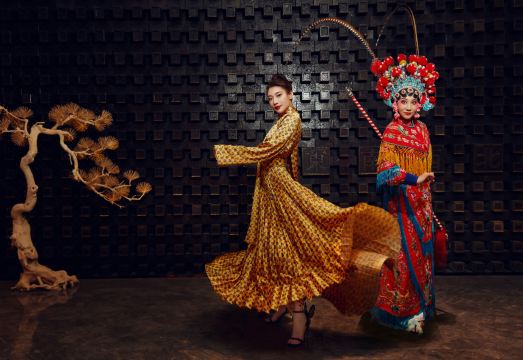 Chengdu Kuanzhai Alley People's Park Subway Station Atour S Hotel Hotel Overview