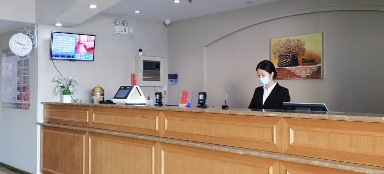 上海佰祥酒店(鹤涛路地铁站店)图片