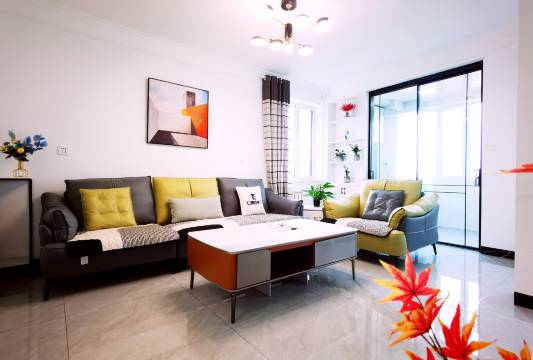 亿洛精品民宿(西宁力盟商业步行街店)