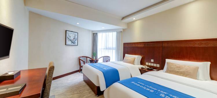 西安东方大酒店(赛格国际购物中心小寨地铁站店)图片