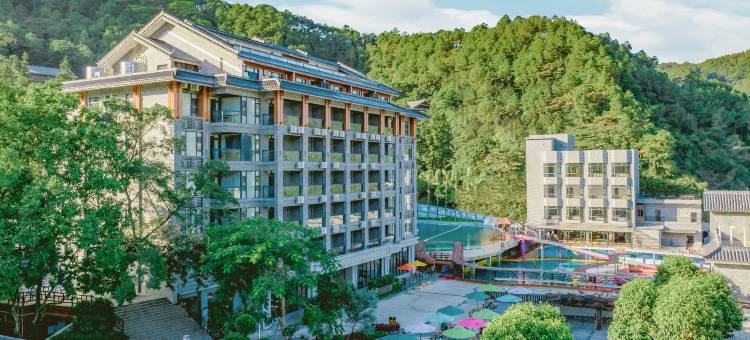 清远笔架山居图片