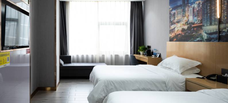 润豪酒店(深圳坂田北五和地铁站店)图片