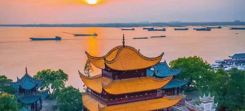 博程假日酒店(岳阳楼区南湖广场店)图片