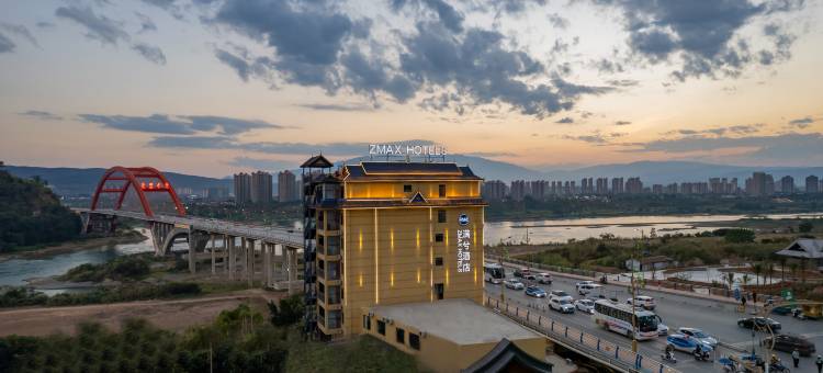 ZMAX 满兮.江景度假酒店(景洪告庄西双景星光夜市店)图片