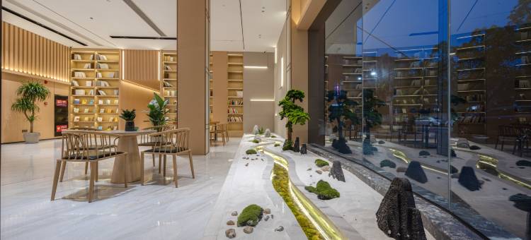 天玥酒店(龙泉万达广场店)图片