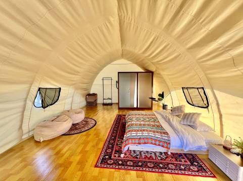 锁云湖向云端营地