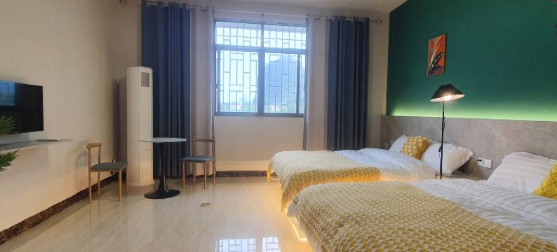 桂林听荷民宿(芦笛岩景区店)图片