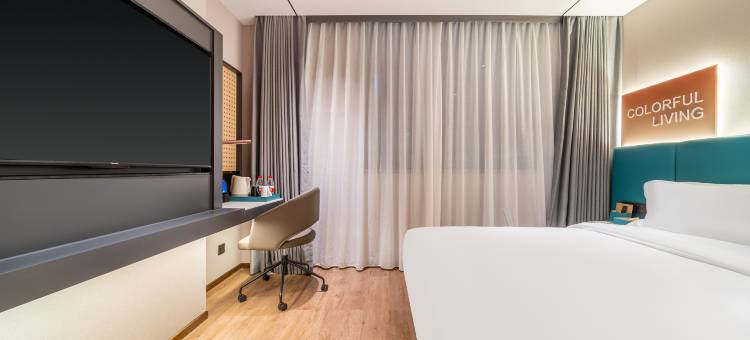 潮漫酒店(深圳万科云城西丽地铁站店)图片