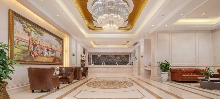 维也纳酒店(深圳机场福永地铁站店)图片