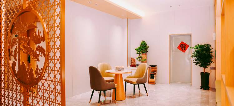 朵雅酒店(乌鲁木齐铁路局地铁站店)图片