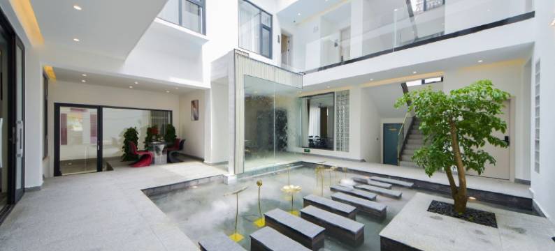 栖子归隐·见山念庭atrium丨花间形迹丨270°苍洱观景别墅图片