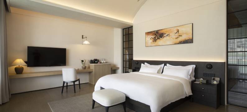 千里走单骑·甘露山民宿(武汉甘露山文创城店)图片