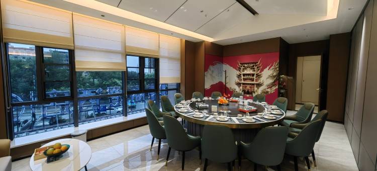 丽橙酒店·智(宜昌火车东站店)图片