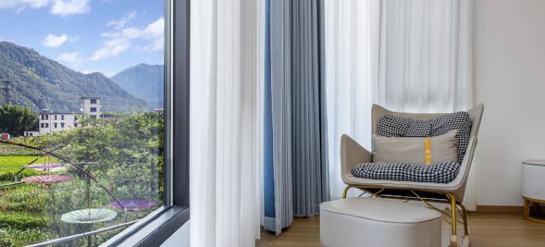 杭州富阳望山听水民宿(壶源溪漂流店)图片