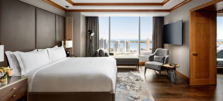 多伦多丽思卡尔顿酒店(The Ritz-Carlton, Toronto)图片