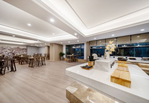 Vienna Hotel (Hefei Changjiang East Road) Hotel Overview