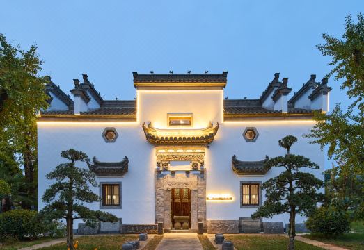 Floral Hotel·Jushantang hotel (Xuanchengjing County Wannan Sichuan Tibetan Line Store) Hotel Overview