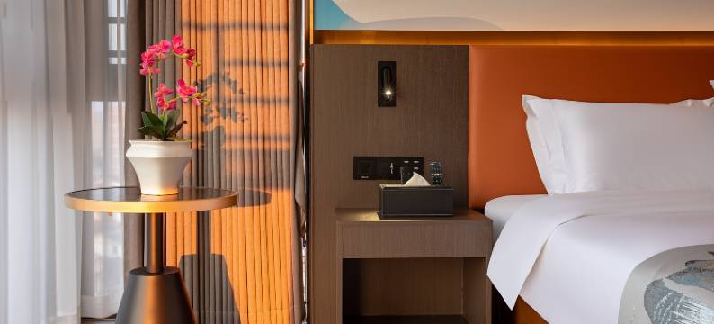 聚湘源·Family极简轻奢全屋智能山景民宿(天门山索道店)图片