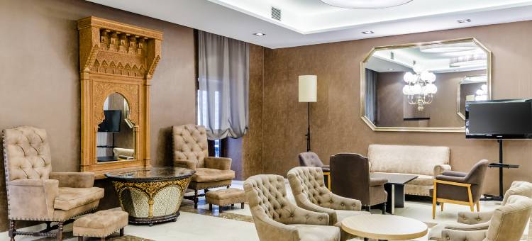 克里斯蒂娜女王酒店(Hotel Reina Cristina)图片