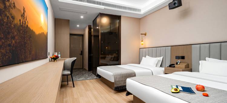 华诗顿酒店(西华万顺达广场店)图片