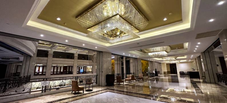 句容余坤墨尔顿大酒店图片