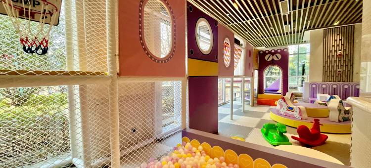 南昌嘉莱特沁庐国际酒店(万象城摩天轮店)图片