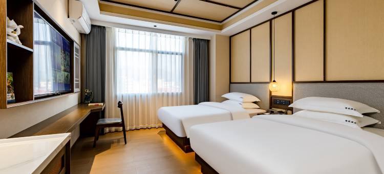 锦悦酒店(德宏芒市机场珠宝小镇店)图片