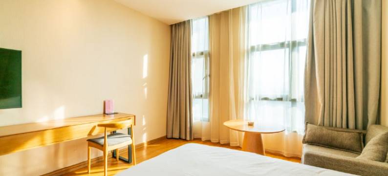 四季维景民宿(郑州高铁东站郑东商业中心店)图片