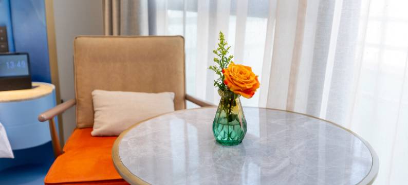 海口锦都酒店(国贸中心万绿园店)图片