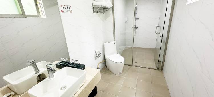 广宁莱茵斯特酒店图片
