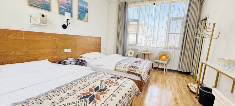 伴夏·花屿轻奢民宿(大理古城南门店)图片