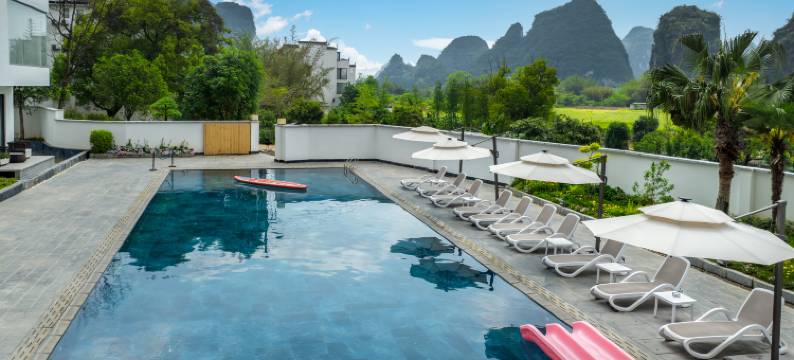 阳朔•梦园星空泳池｜DREAM•桂林山水度假酒店(遇龙河十里画廊店)图片