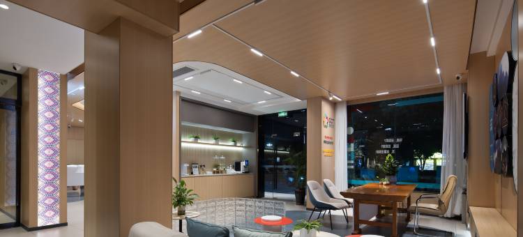 如家酒店(张家界吉首大学七十二奇楼店)图片