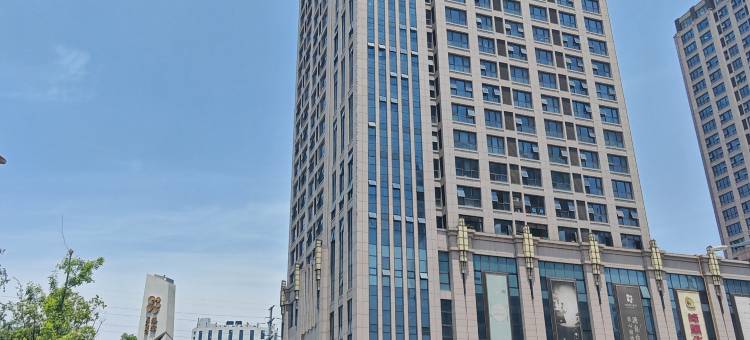 质数青年民宿(苏州环球港店)图片