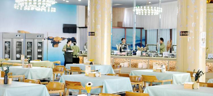 乌素特雅丹大酒店(水上雅丹景区店)图片