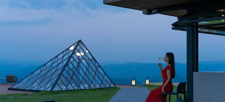 玉皇顶峰兮·牧云度假民宿图片