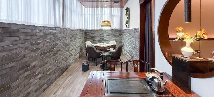 湖天国际酒店(怀化高铁南站体育中心店)图片