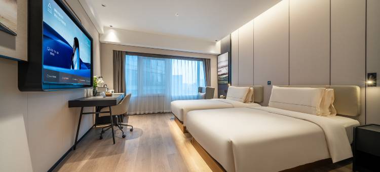 成都天府广场华西坝地铁站亚朵酒店图片